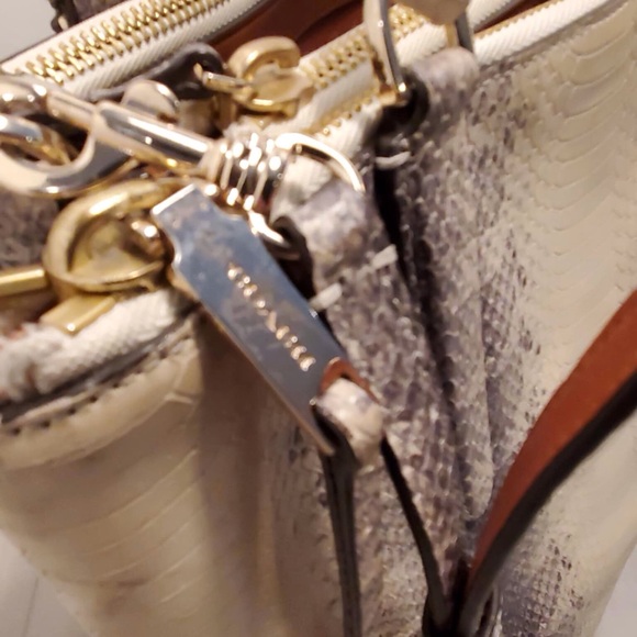 RARE $1,600 Coach Borough Bag in Exotic Embossed Python & Glovetanned Leather - Picture 3 of 15